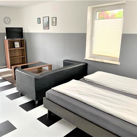 Apartment Voll Moebeliert Mit Balkon 브레멘 외부 사진